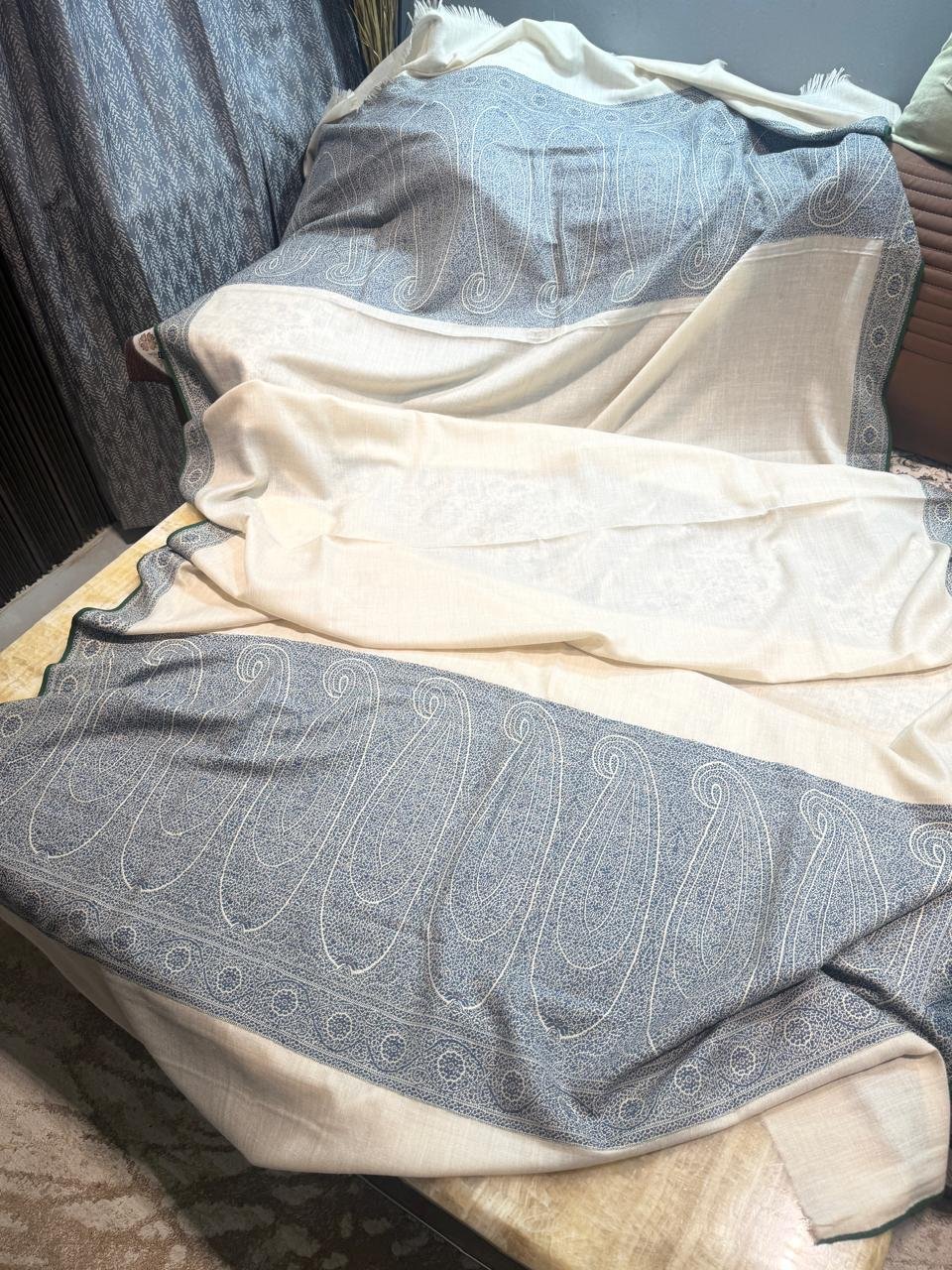 Antique Paisley fardi 