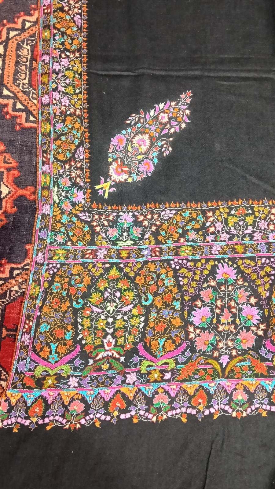 Pashmina jamawar shawl needle work 