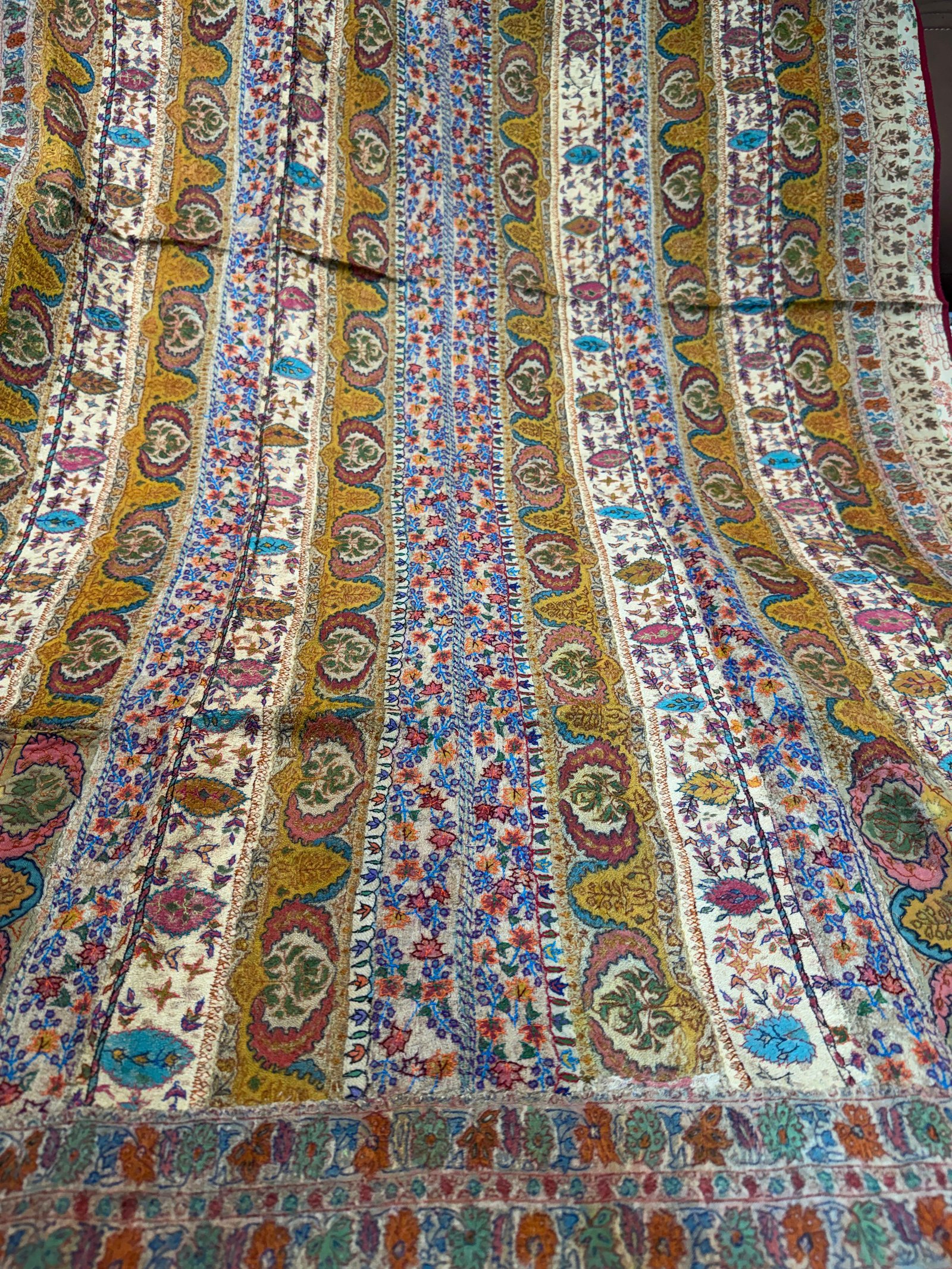 Do-rukha Antique Kani jama