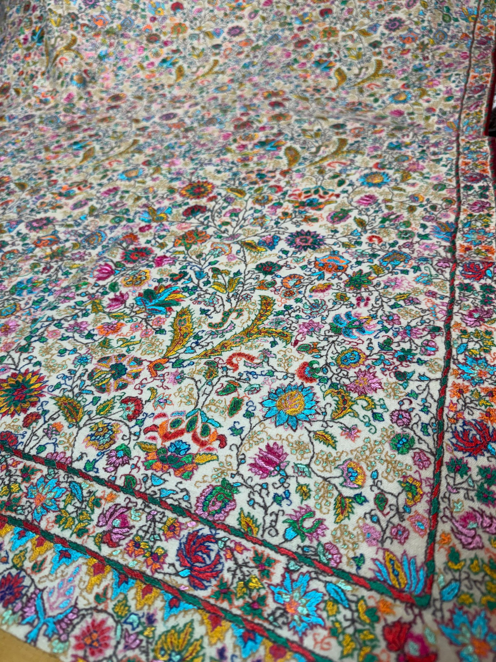 Pashmina needle work jama